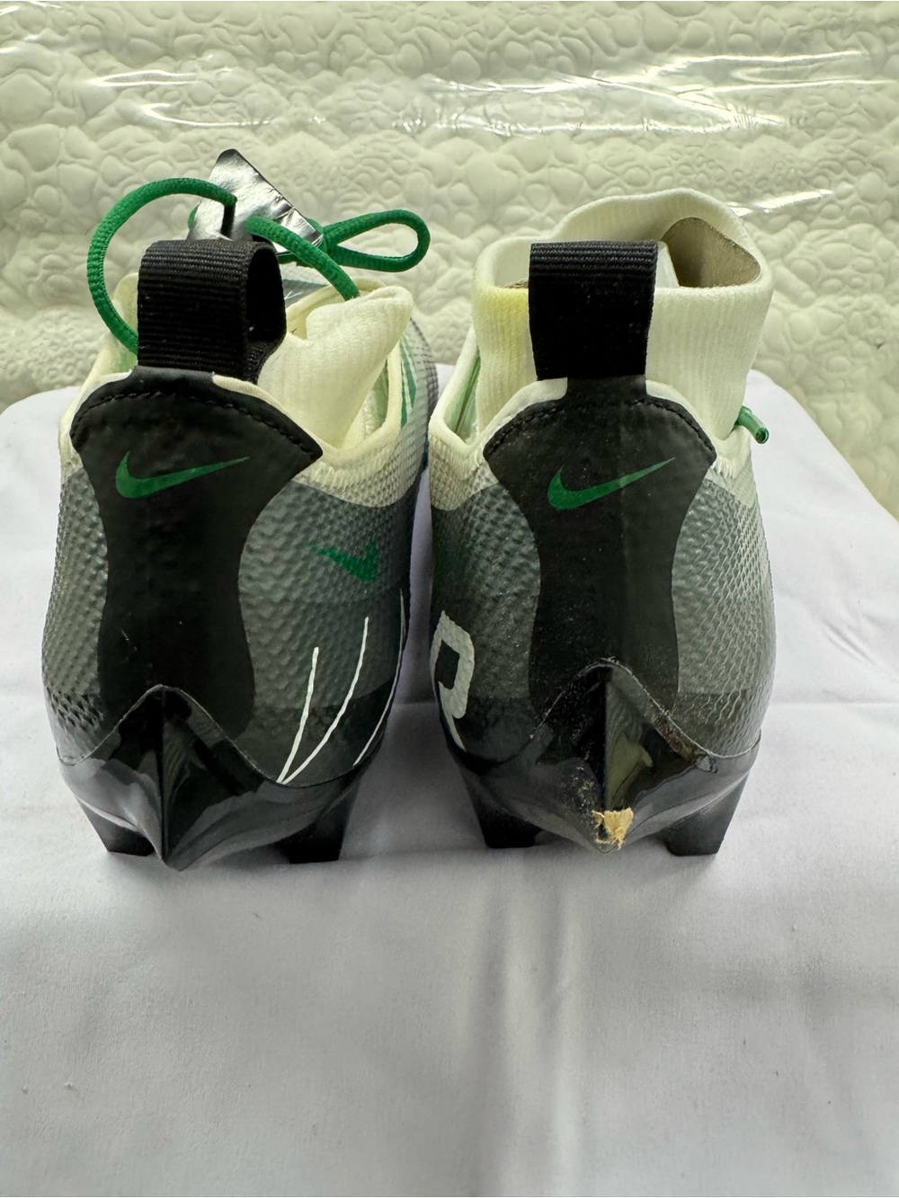 Nike Vapor Men's Laceless Football Cleats in White, Green & Black - Picture 7 of 10